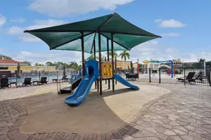 13941 Clubhouse Dr, Tampa, FL 33618 - Photo 44