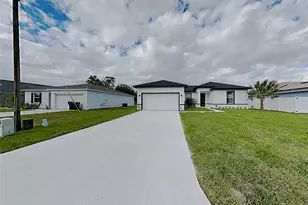 354 Gardenia Ct, Kissimmee, FL 34759 - Photo 1