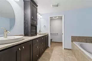 487 Pinellas Bayway S, Saint Petersburg, FL 33715 - Photo 42