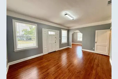 2323 W North B Street, Tampa, FL 33609 - Photo 4