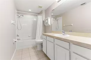3326 Covered Bridge Dr W, Dunedin, FL 34698 - Photo 38