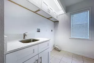 2360 Sutton Pl, Spring Hill, FL 34608 - Photo 30