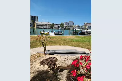 241 Skiff Point #4, Clearwater Beach, FL 33767 - Photo 34