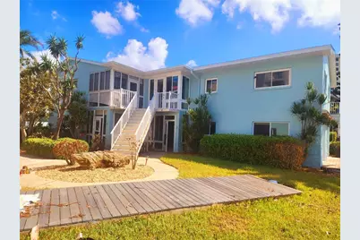 241 Skiff Point #4, Clearwater Beach, FL 33767 - Photo 30