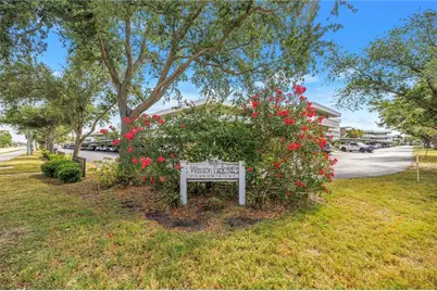 4720 Locust Street NE #318, Saint Petersburg, FL 33703 - Photo 1