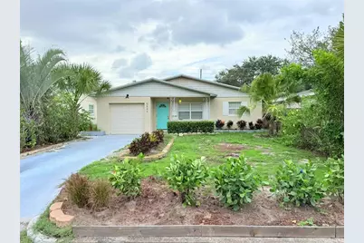 5545 3rd Ave N, Saint Petersburg, FL 33710 - Photo 2