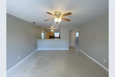 5545 3rd Ave N, Saint Petersburg, FL 33710 - Photo 4