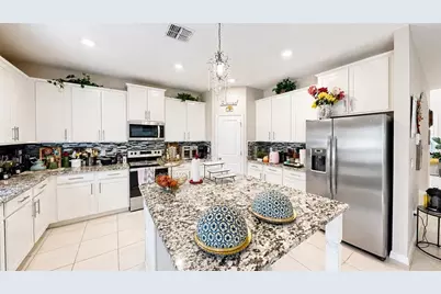 472 6th Avenue NW, Ruskin, FL 33570 - Photo 4