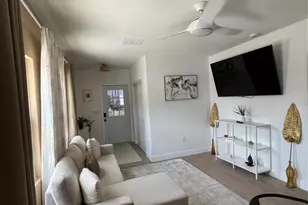 3859 9th Ave S, Saint Petersburg, FL 33711 - Photo 6