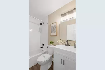 3820 Beechwood Boulevard, Tampa, FL 33619 - Photo 28