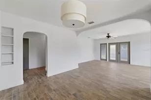 3030 5th St N, Saint Petersburg, FL 33704 - Photo 14