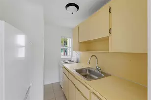 3030 5th St N, Saint Petersburg, FL 33704 - Photo 34