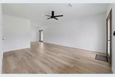 3030 5th Street N, Saint Petersburg, FL 33704 - Photo 38