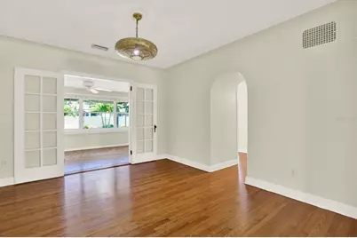 156 21st Avenue NE, Saint Petersburg, FL 33704 - Photo 26
