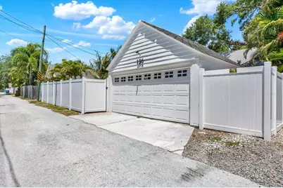 156 21st Avenue NE, Saint Petersburg, FL 33704 - Photo 40