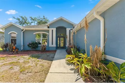 1115 Lumsden Trace Circle, Valrico, FL 33594 - Photo 4