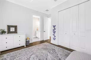 151 17th Ave N, Saint Petersburg, FL 33704 - Photo 32