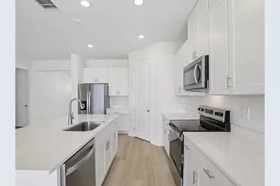 13213 Shellmore Avenue, Palmetto, FL 34221 - Photo 6