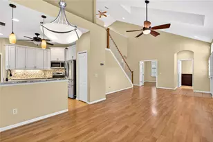 10801 Spring Mountain Pl, Tampa, FL 33626 - Photo 14