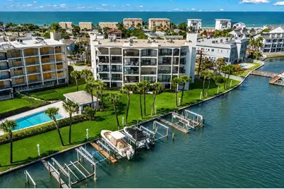 9825 Harrell Avenue #404, Treasure Island, FL 33706 - Photo 1