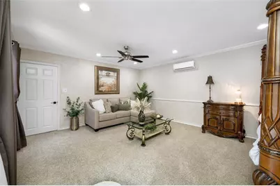 15314 Lake Magdalene Boulevard, Tampa, FL 33618 - Photo 40