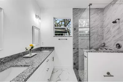 806 W Lowry Lane, Tampa, FL 33604 - Photo 28