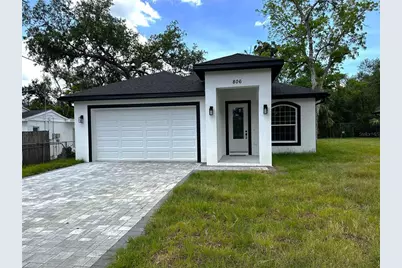 806 W Lowry Lane, Tampa, FL 33604 - Photo 1