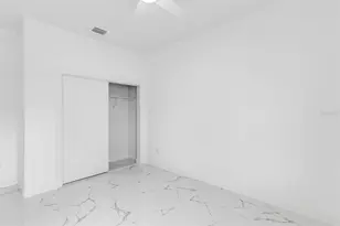 806 W Lowry Ln, Tampa, FL 33604 - Photo 38