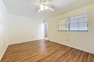 1900 59th Ave N, Saint Petersburg, FL 33714 - Photo 16