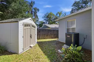 8512 N Dixon Ave, Tampa, FL 33604 - Photo 26