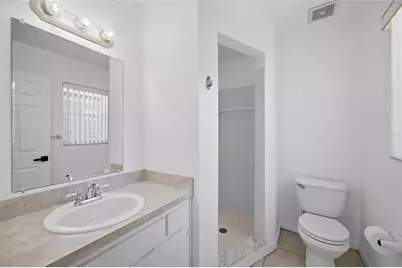 8512 N Dixon Avenue, Tampa, FL 33604 - Photo 22