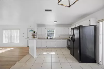 8512 N Dixon Avenue, Tampa, FL 33604 - Photo 10