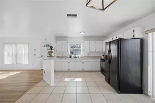 8512 N Dixon Ave, Tampa, FL 33604 - Photo 10