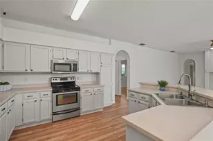 16215 Hoylake Dr, Odessa, FL 33556 - Photo 14