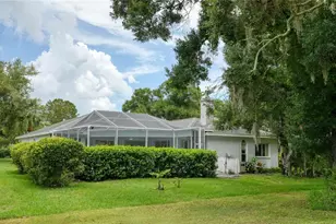16215 Hoylake Dr, Odessa, FL 33556 - Photo 2