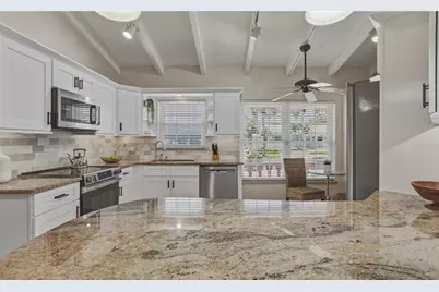 324 173rd Avenue E, North Redington Beach, FL 33708 - Photo 10