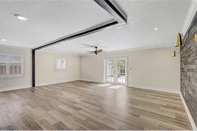 5909 71st Street N, Saint Petersburg, FL 33702 - Photo 6