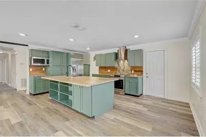 5909 71st Street N, Saint Petersburg, FL 33702 - Photo 10