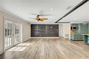 5909 71st St N, Saint Petersburg, FL 33702 - Photo 4