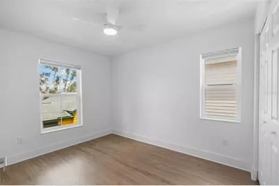 505 43rd Street S #5051/2, Saint Petersburg, FL 33711 - Photo 6