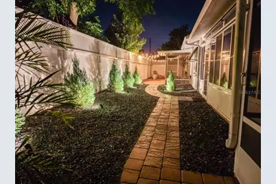 1150 48th Street N, Saint Petersburg, FL 33713 - Photo 30