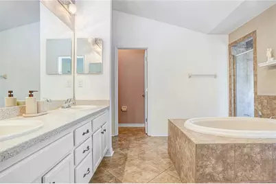 1209 Spotted Lilac Lane, Plant City, FL 33563 - Photo 18