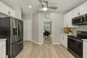 2309 E Del Webb Blvd, Sun City Center, FL 33573 - Photo 22