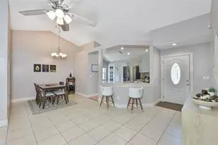 12832 Coverdale Dr, Tampa, FL 33624 - Photo 22