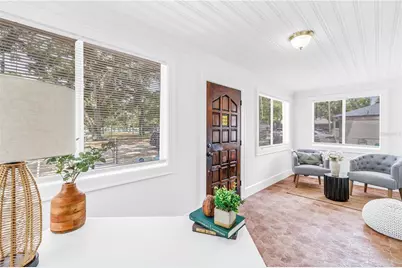 2220 23rd Street S, Saint Petersburg, FL 33712 - Photo 10