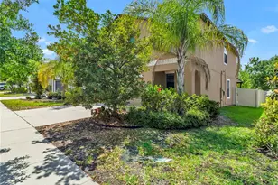 5025 Brickwood Rise Dr, Wimauma, FL 33598 - Photo 2