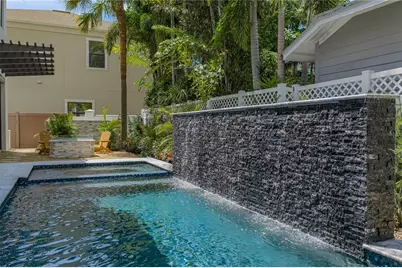 2903 W Hawthorne Road, Tampa, FL 33611 - Photo 74
