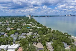 2903 W Hawthorne Rd, Tampa, FL 33611 - Photo 76