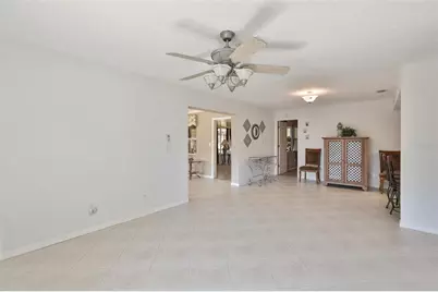 2035 Hampstead Circle, Sun City Center, FL 33573 - Photo 12