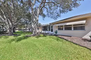 2035 Hampstead Cir, Sun City Center, FL 33573 - Photo 28
